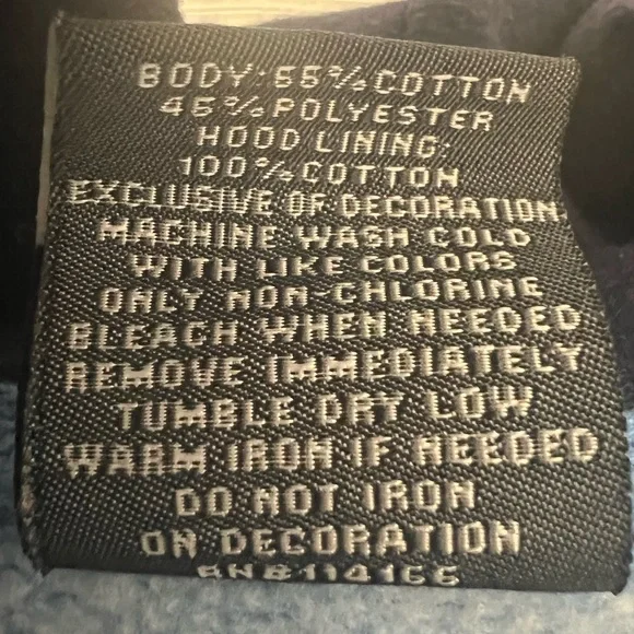 UNC  Tar Heels Light Blue Hoodie Sweatershirt - Picture 6 of 6